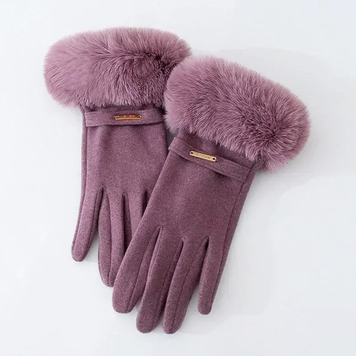Élara Plush Cuff Winter Gloves