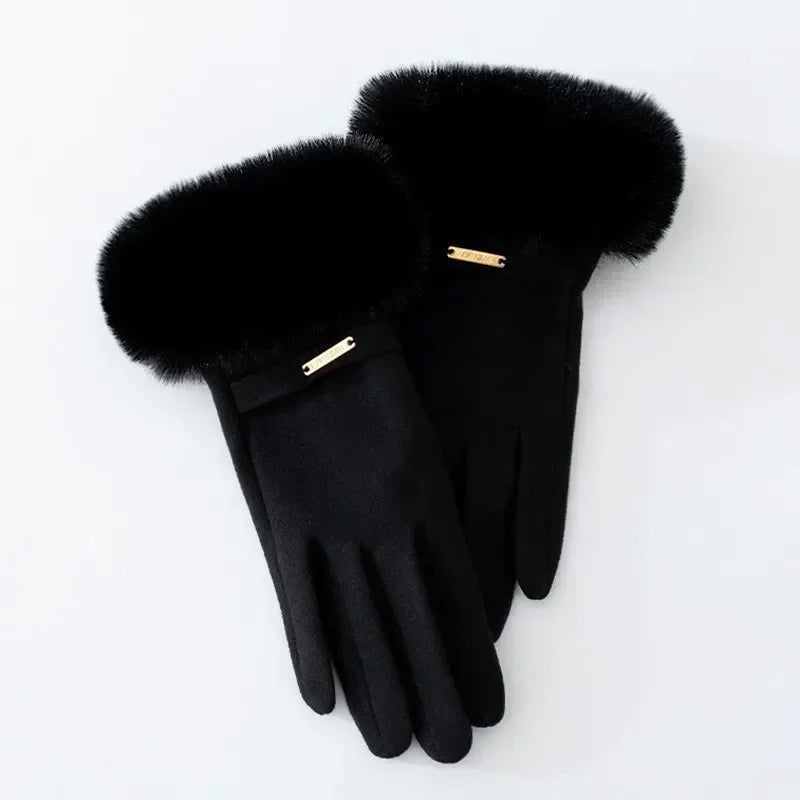 Élara Plush Cuff Winter Gloves