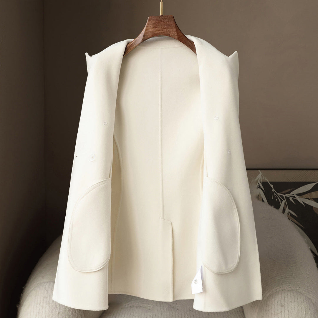 Giulia Bellini Elegant Cashmere Coat