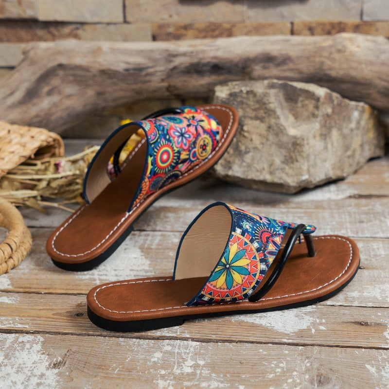 Isabella Conti Colorful Flat Sandals with Toe Strap