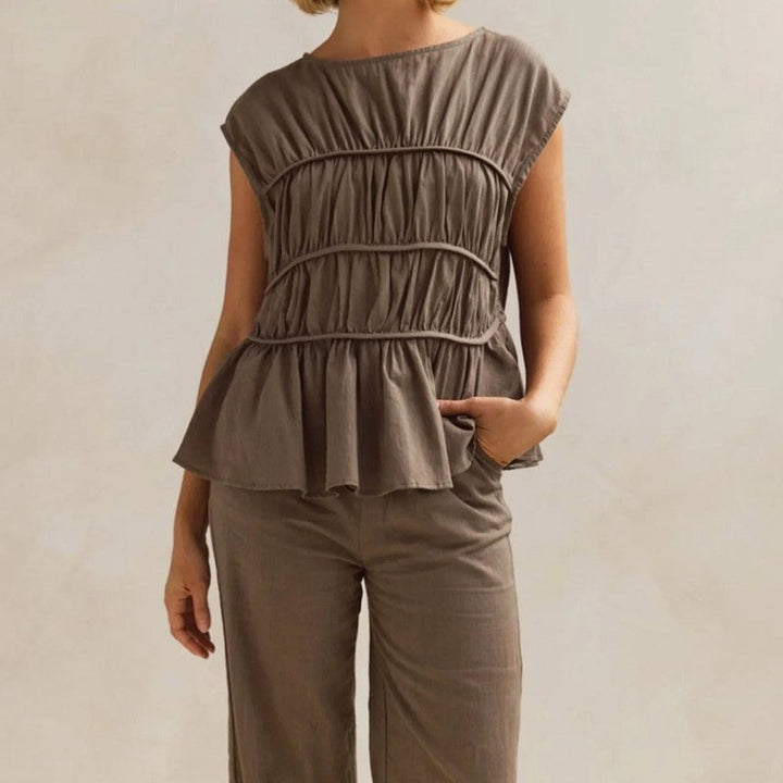 Isabella Conti Sleeveless Peplum Blouse